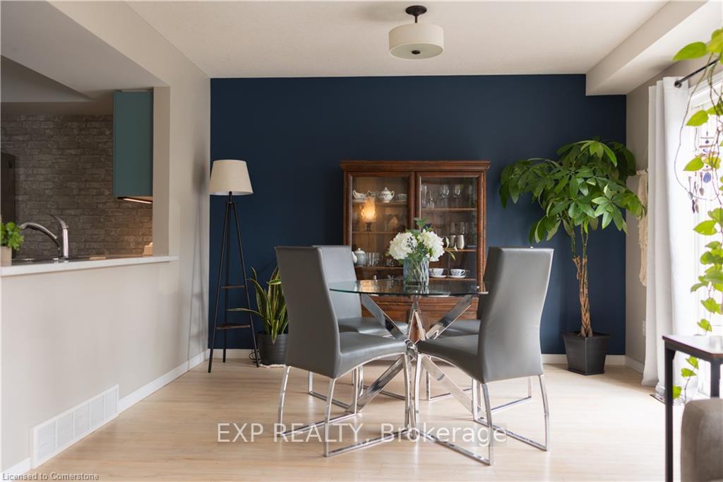 Photo 6 of Unit 17, 30 Bryan Court, Kitchener — HOMEH