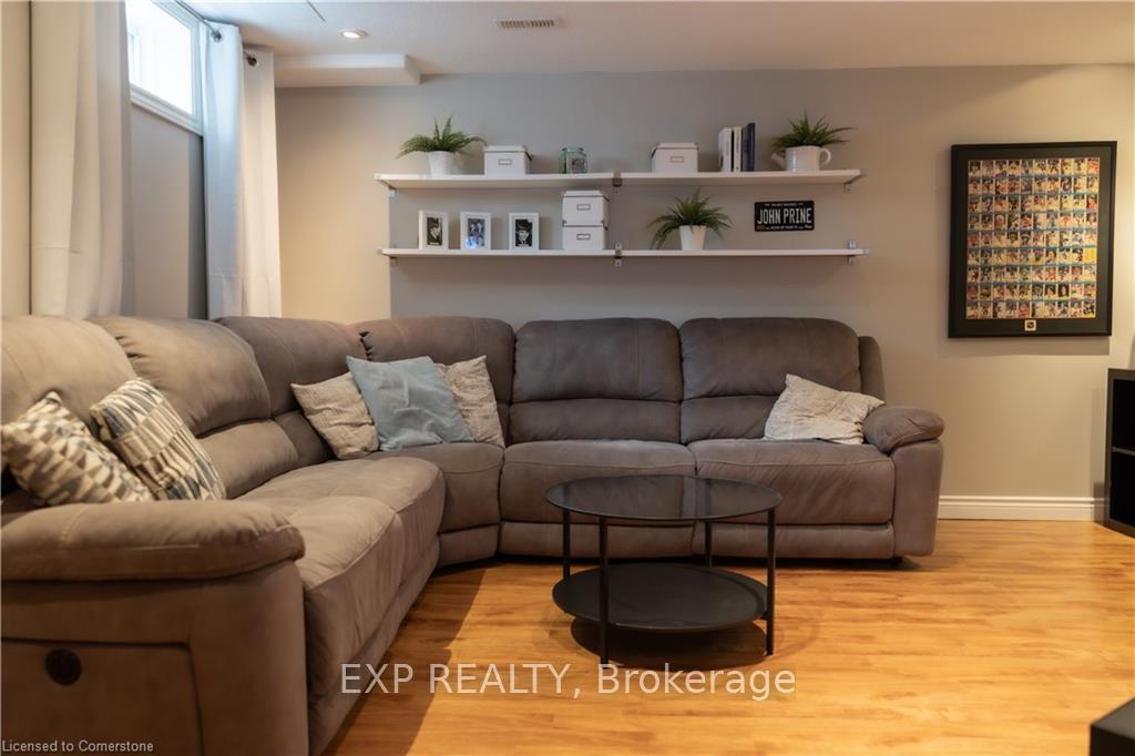 Photo 31 of Unit 17, 30 Bryan Court, Kitchener — HOMEH
