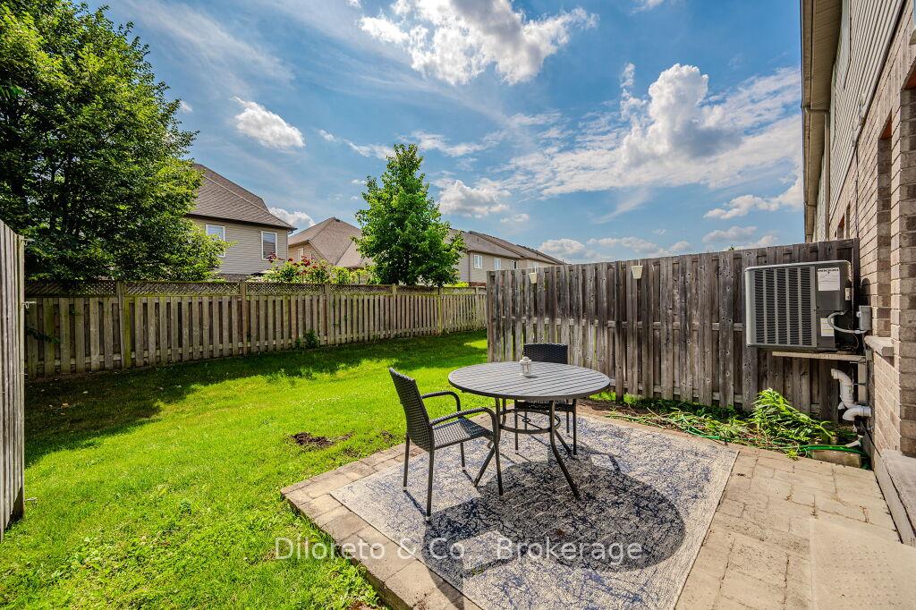 Photo 29 of 28 Waterford Drive, Guelph, Pineridge/Westminster Woods — HOMEH