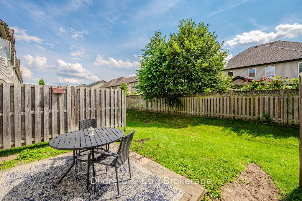 Photo 30 of 28 Waterford Drive, Guelph, Pineridge/Westminster Woods — HOMEH