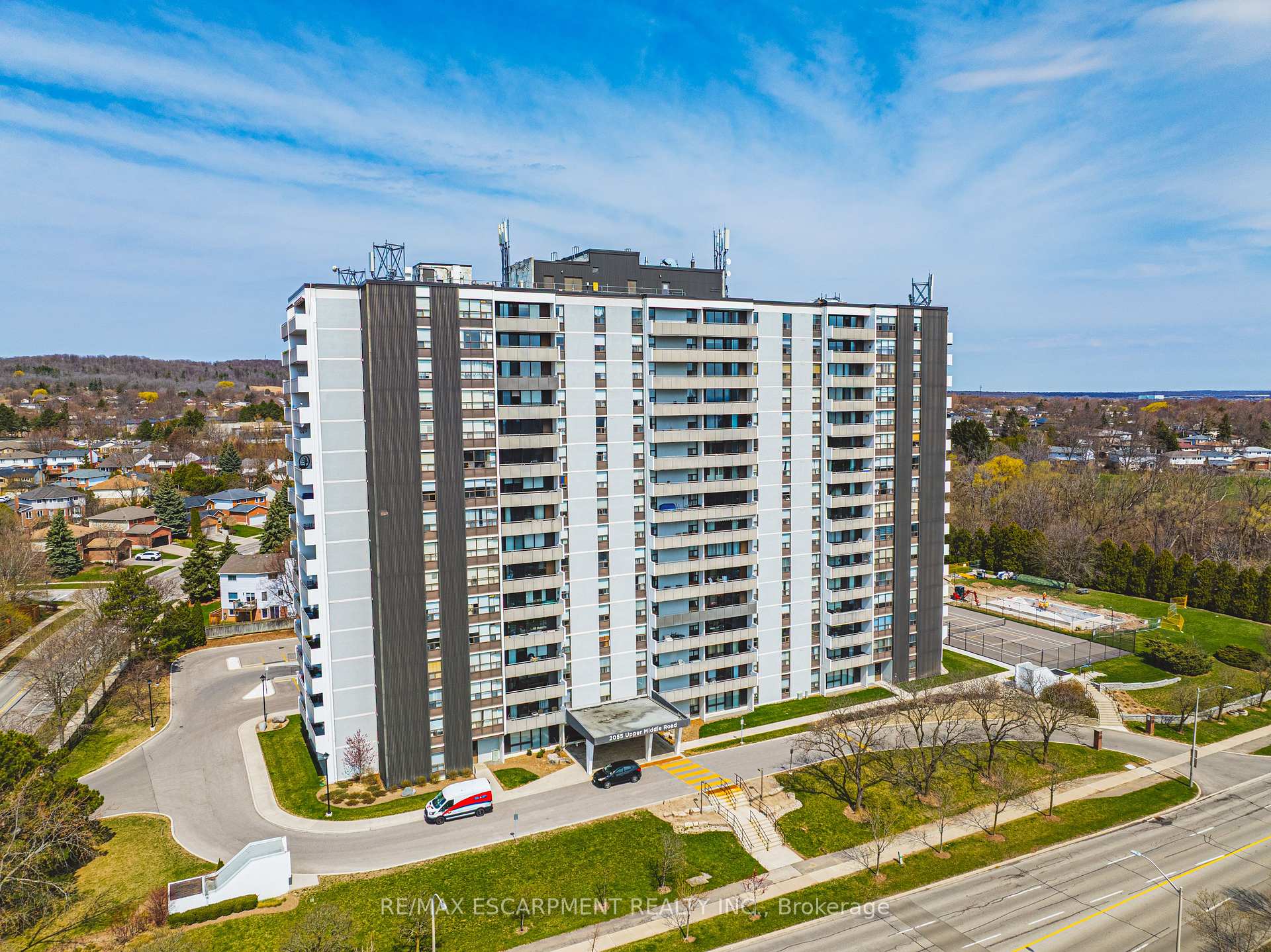 Photo 1 of Unit 706, 2055 Upper Middle Road, Burlington, Brant Hills — HOMEH
