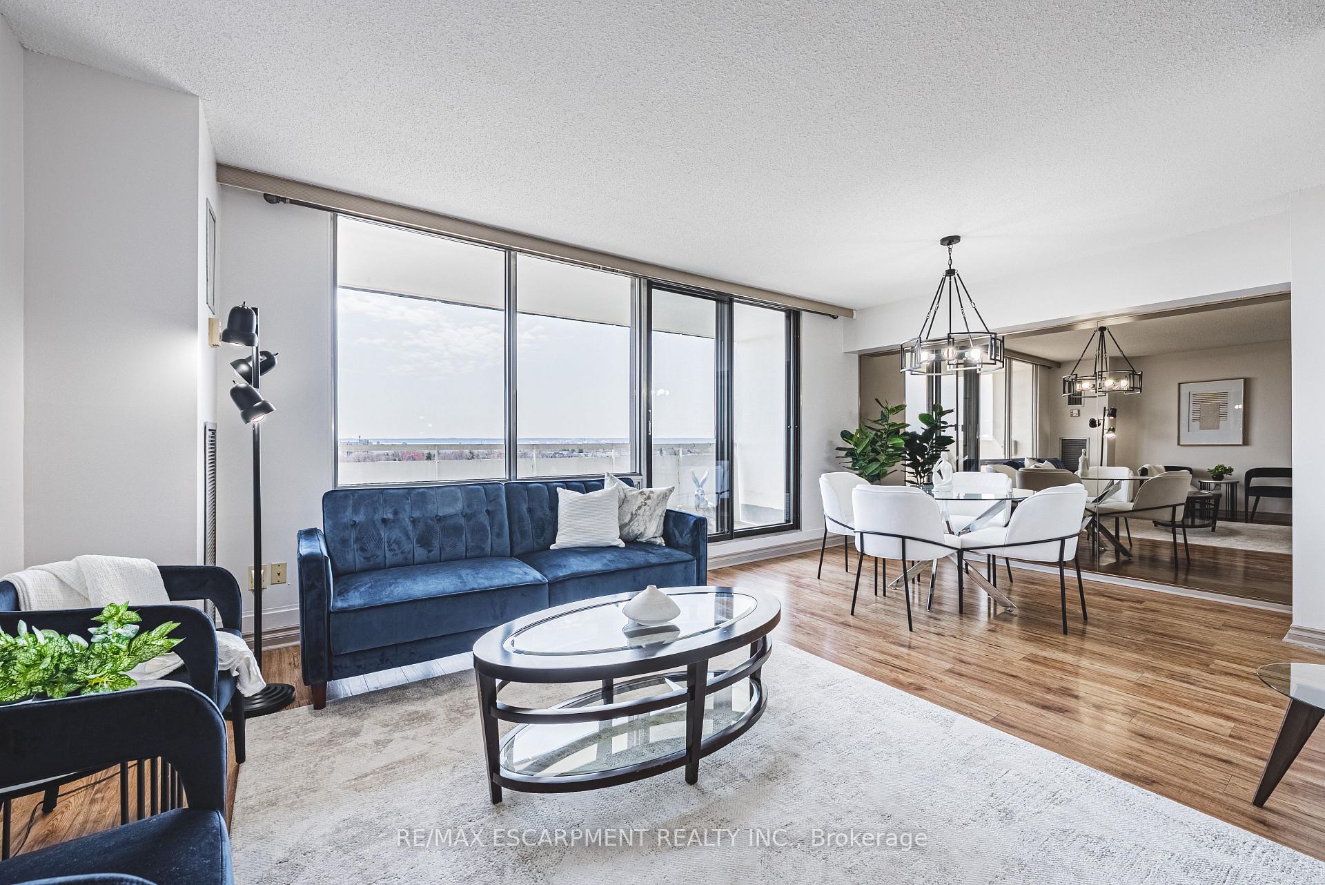 Photo 11 of Unit 706, 2055 Upper Middle Road, Burlington, Brant Hills — HOMEH