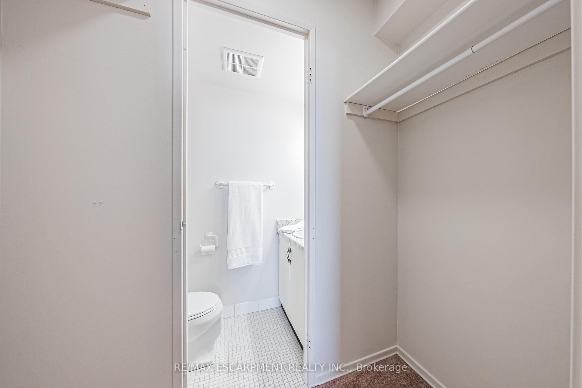 Photo 20 of Unit 706, 2055 Upper Middle Road, Burlington, Brant Hills — HOMEH