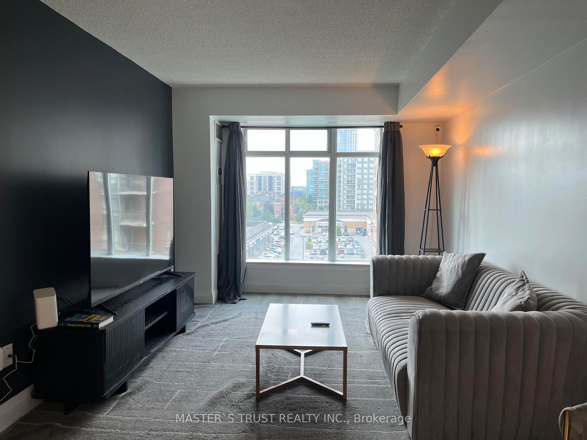 Photo 9 of Unit 909, 135 Pond Drive, Markham, Commerce Valley — HOMEH