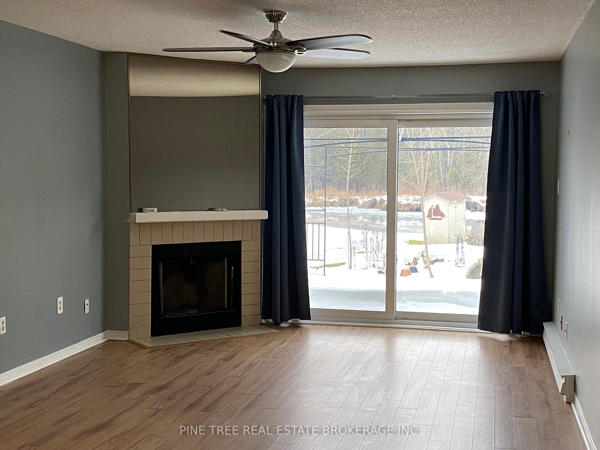 Photo 3 of Unit 3, 41 Laguna Parkway, Ramara, Brechin — HOMEH