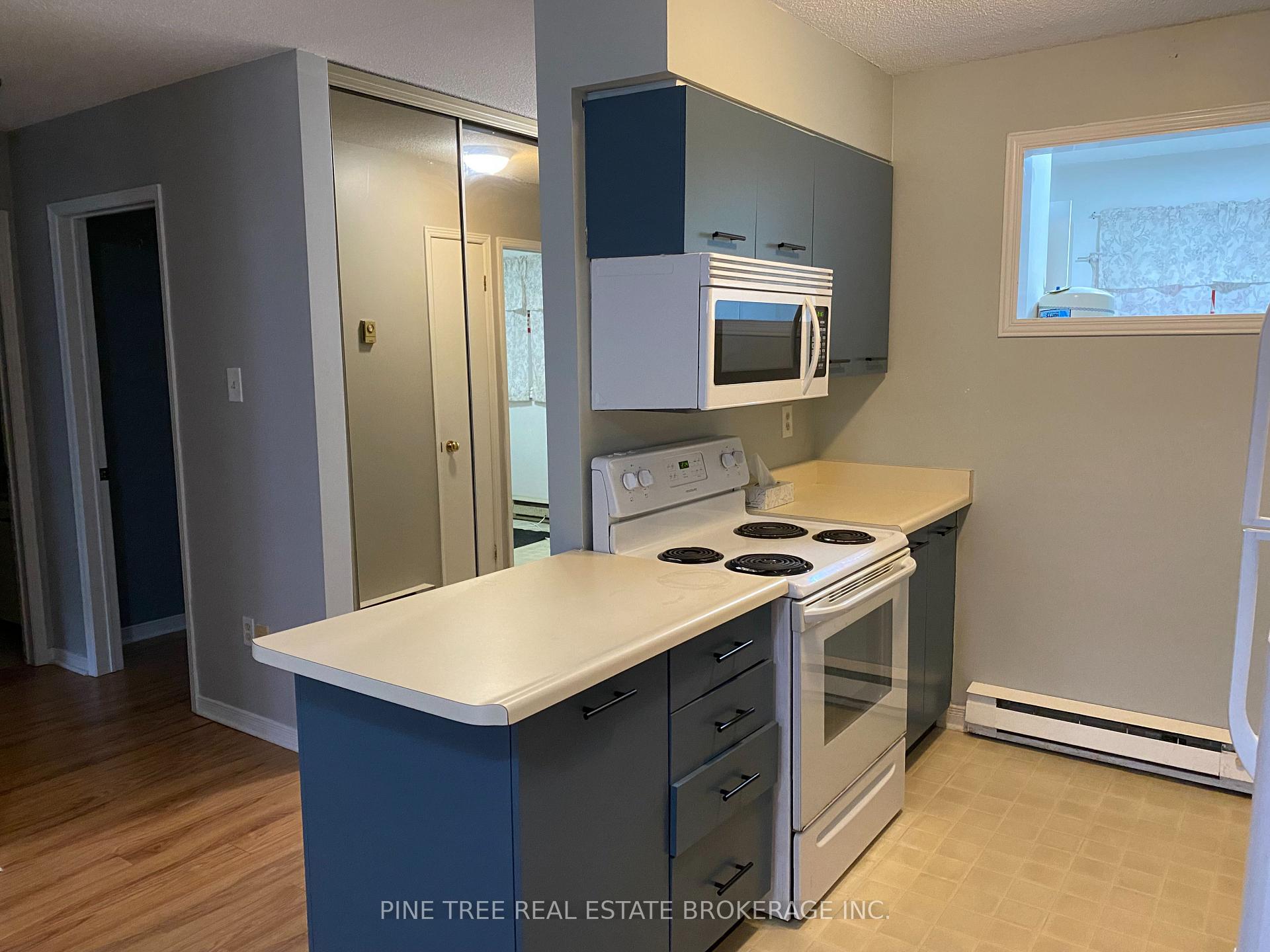 Photo 8 of Unit 3, 41 Laguna Parkway, Ramara, Brechin — HOMEH