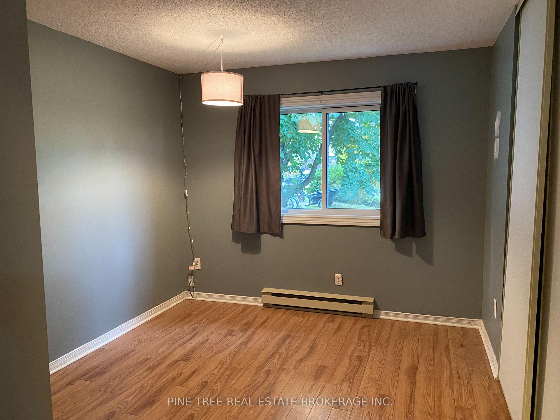 Photo 13 of Unit 3, 41 Laguna Parkway, Ramara, Brechin — HOMEH