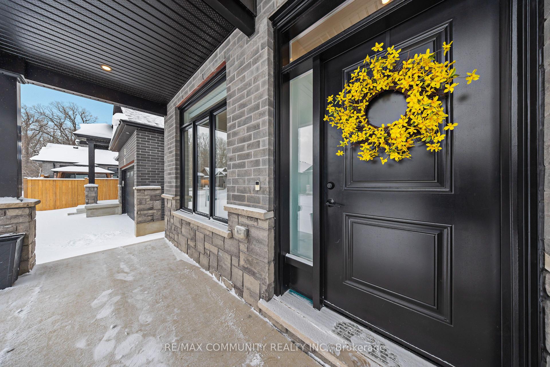 Photo 4 of Unit 60, 383 Daventry Way, Middlesex Centre, Rural Middlesex Centre — HOMEH