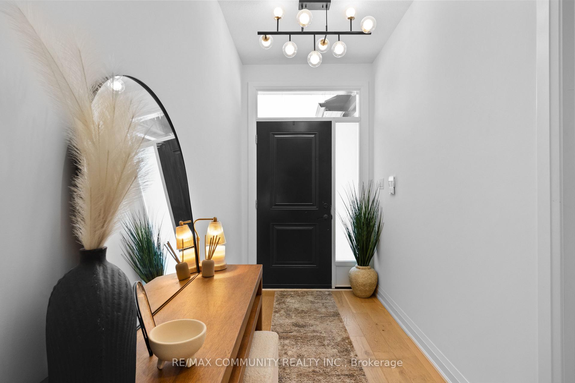 Photo 5 of Unit 60, 383 Daventry Way, Middlesex Centre, Rural Middlesex Centre — HOMEH