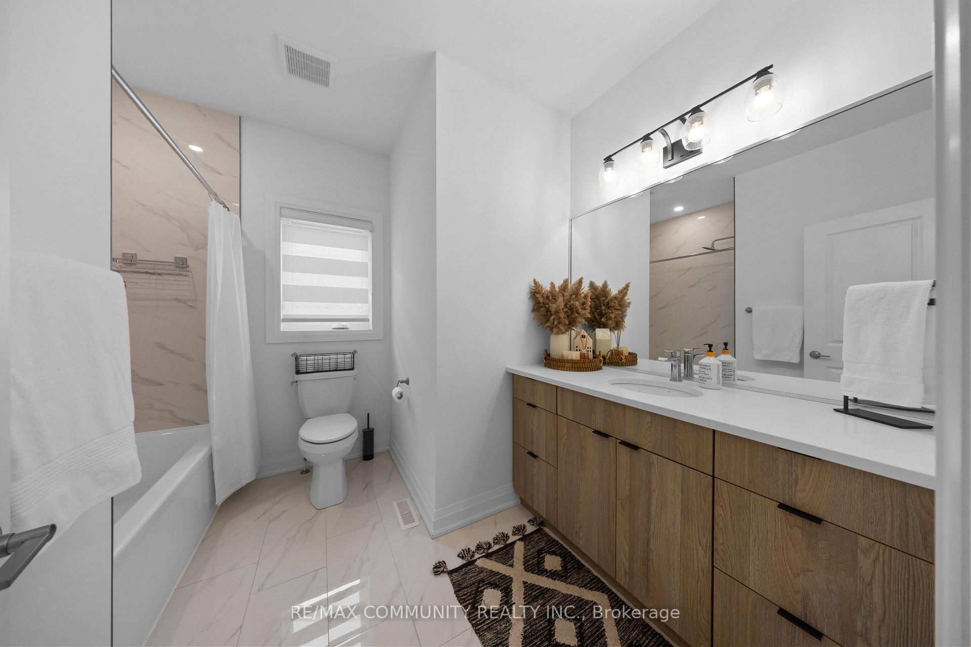 Photo 8 of Unit 60, 383 Daventry Way, Middlesex Centre, Rural Middlesex Centre — HOMEH