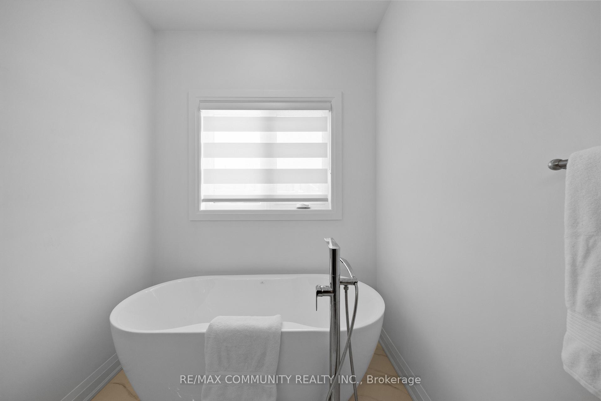Photo 25 of Unit 60, 383 Daventry Way, Middlesex Centre, Rural Middlesex Centre — HOMEH