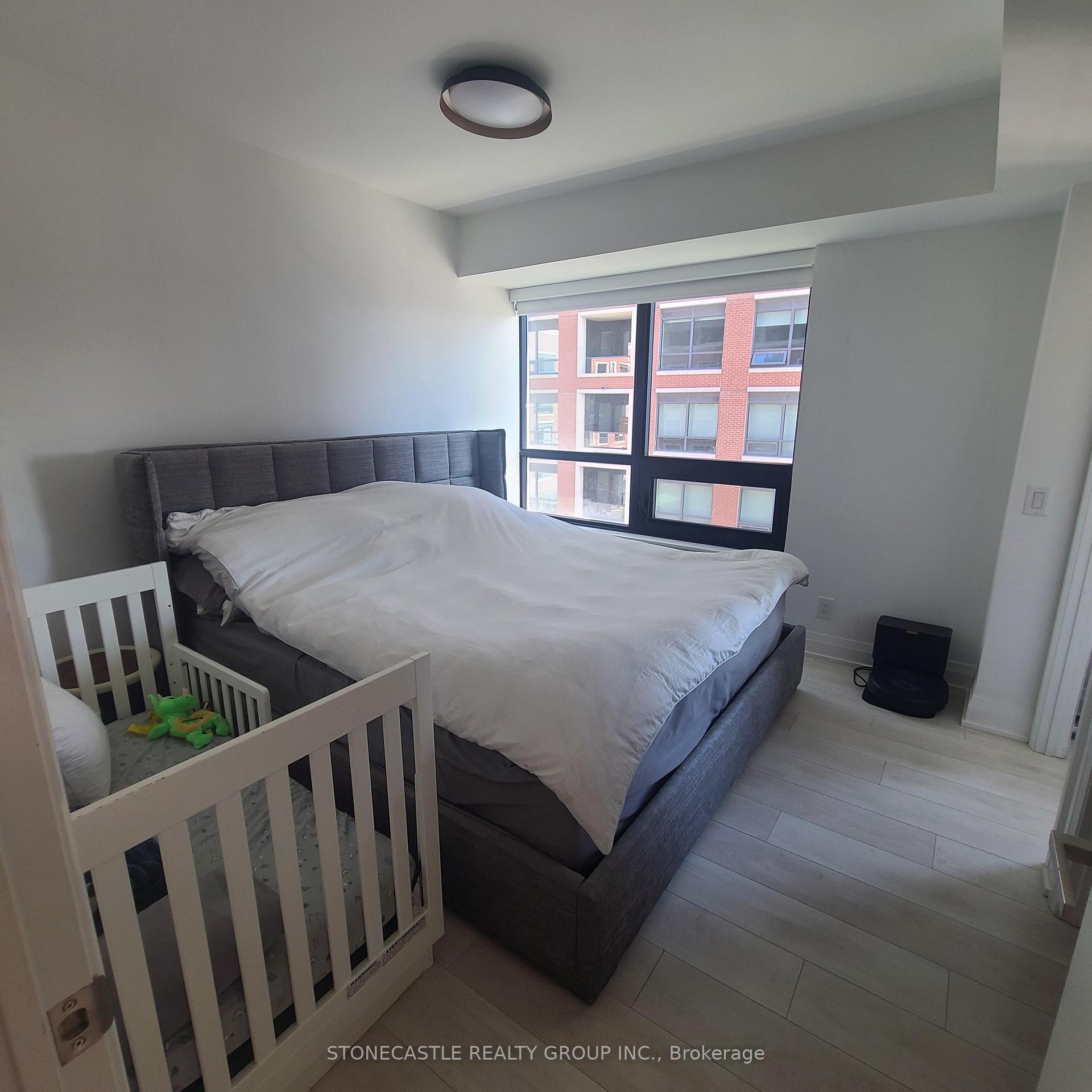 Photo 3 of 33 Frederick Todd Way, Toronto, Thorncliffe Park — HOMEH