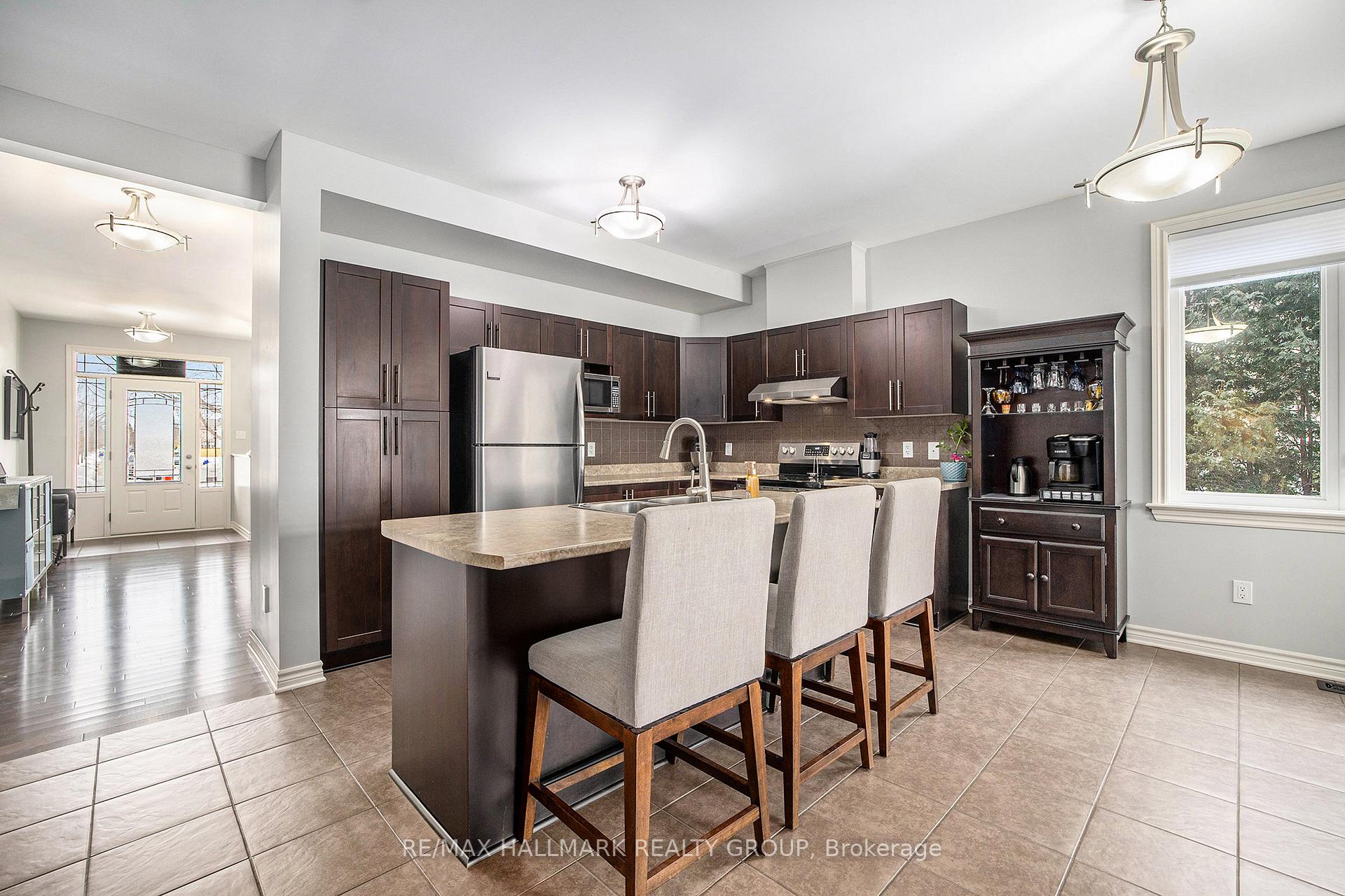 Photo 13 of 69 Mcgregor Street, Carleton Place — HOMEH