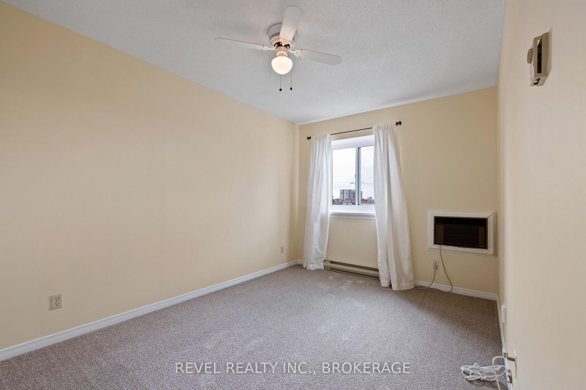 Photo 26 of Unit 402, 649 Davis Drive, Kingston, East Gardiners Rd — HOMEH