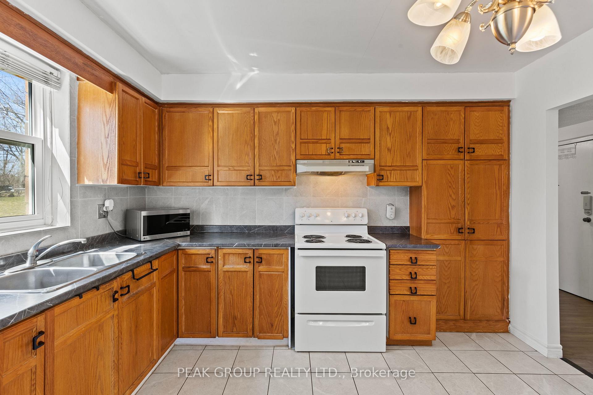 Photo 16 of Unit 2, 267 Mount Albion Road, Hamilton, Red Hill — HOMEH