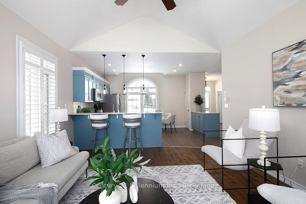 Photo 20 of 20 Surfside Crescent, Collingwood — HOMEH
