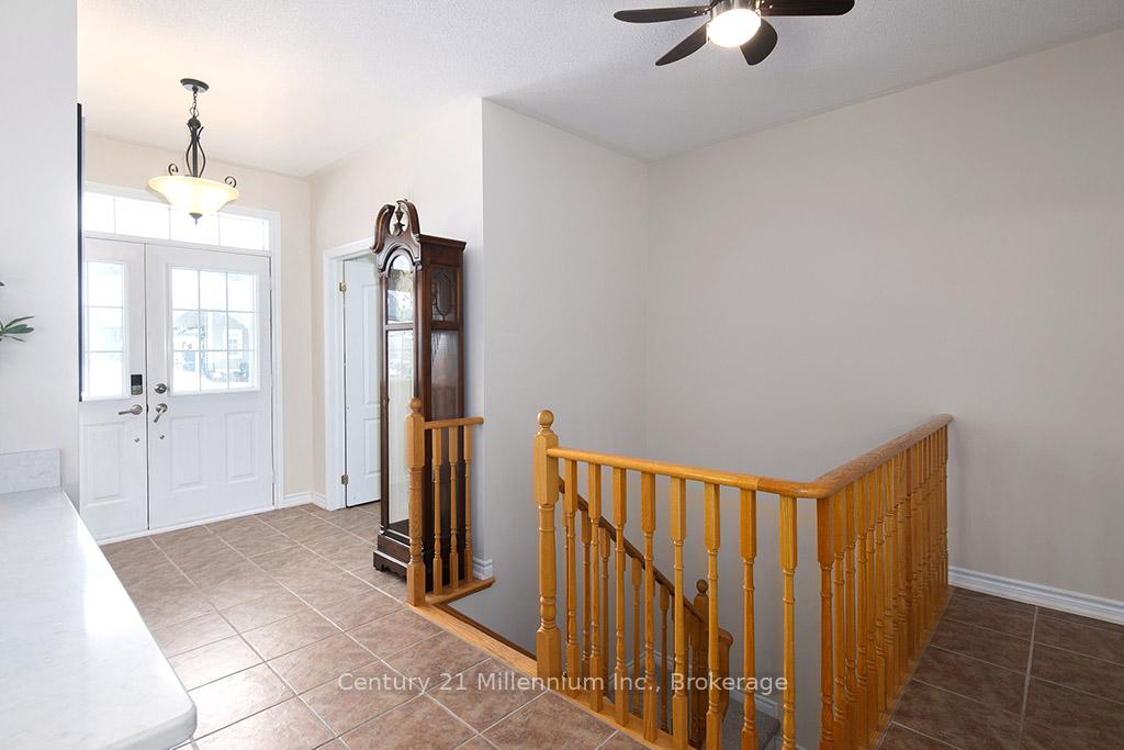 Photo 28 of 20 Surfside Crescent, Collingwood — HOMEH