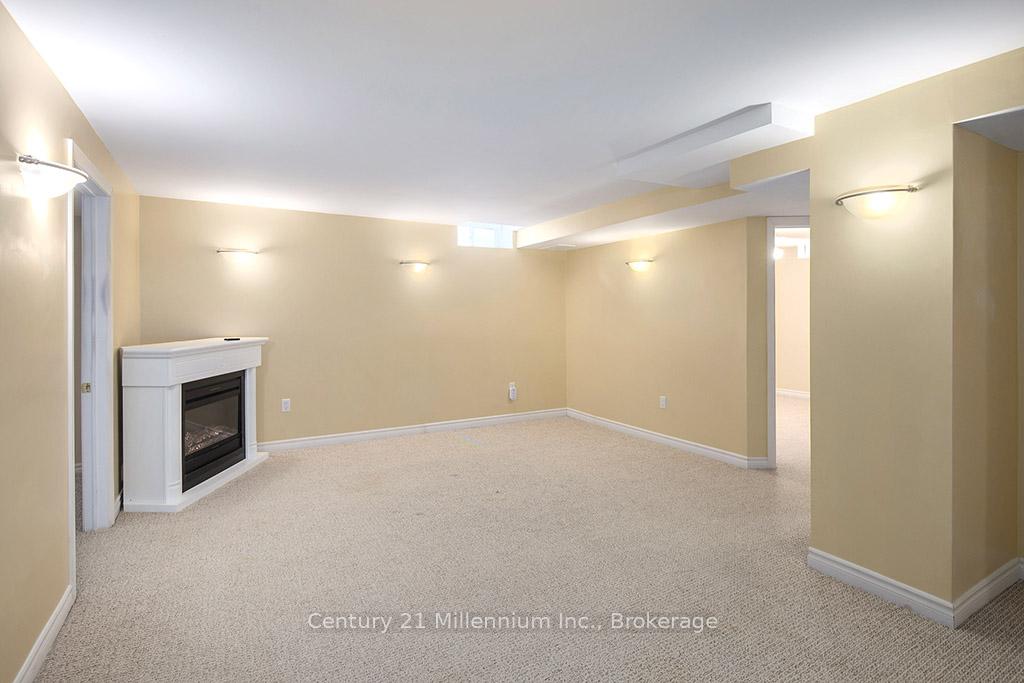 Photo 29 of 20 Surfside Crescent, Collingwood — HOMEH