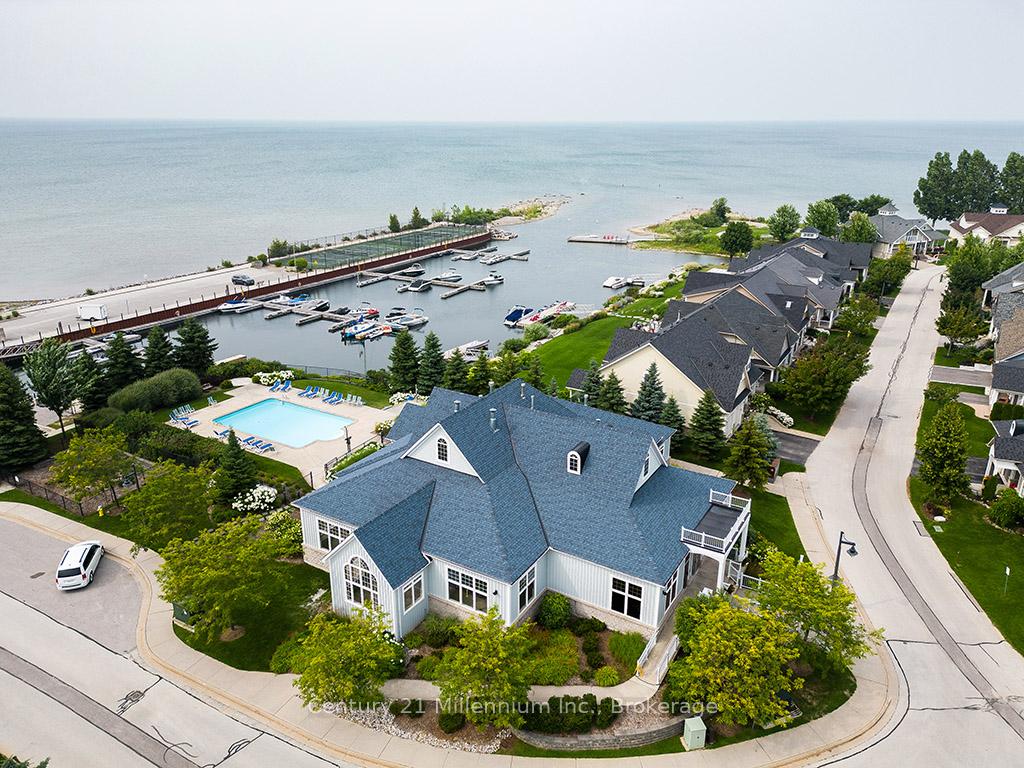 Photo 40 of 20 Surfside Crescent, Collingwood — HOMEH