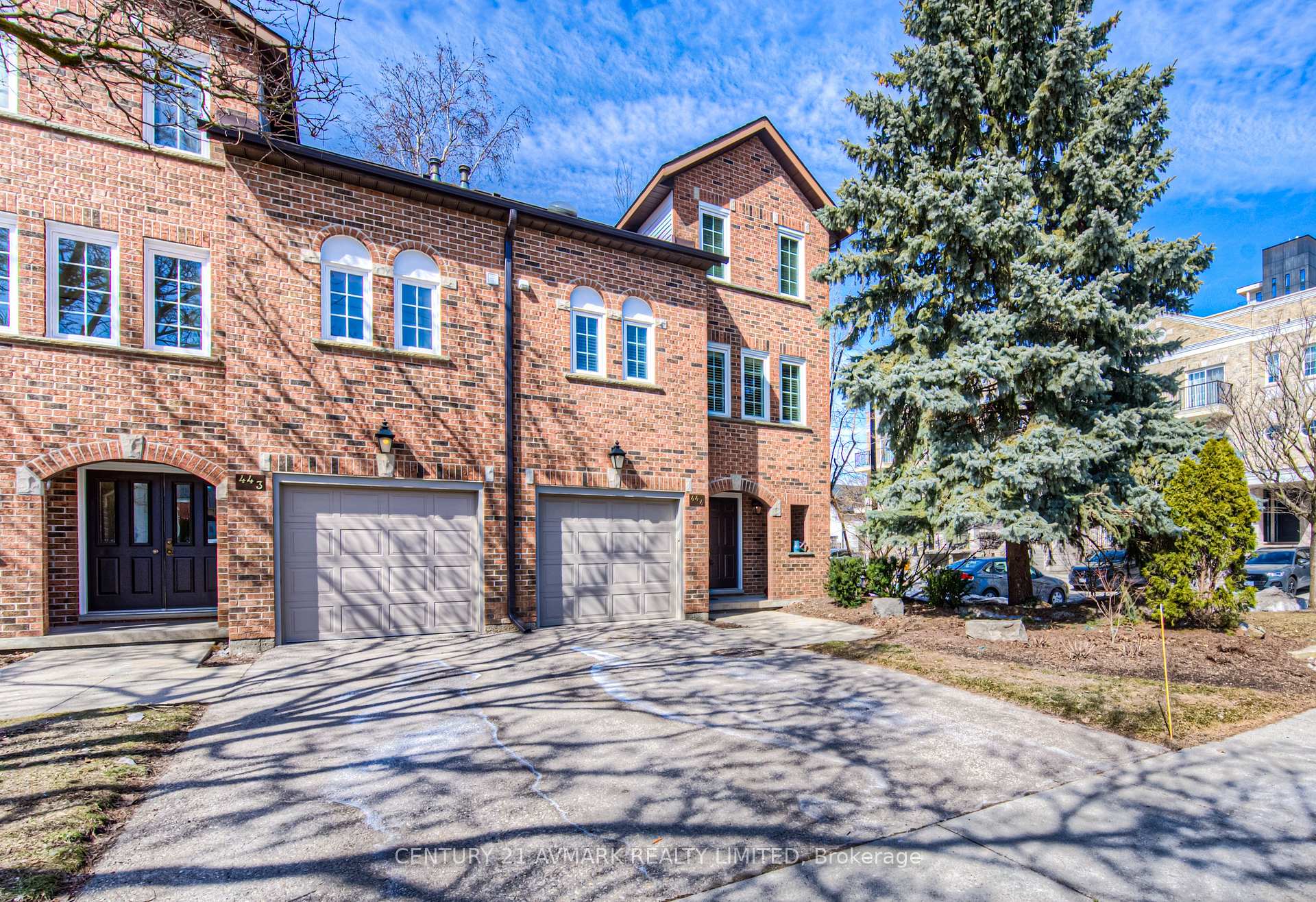 Photo 2 of Unit 4, 44 Allen Street W, Waterloo — HOMEH