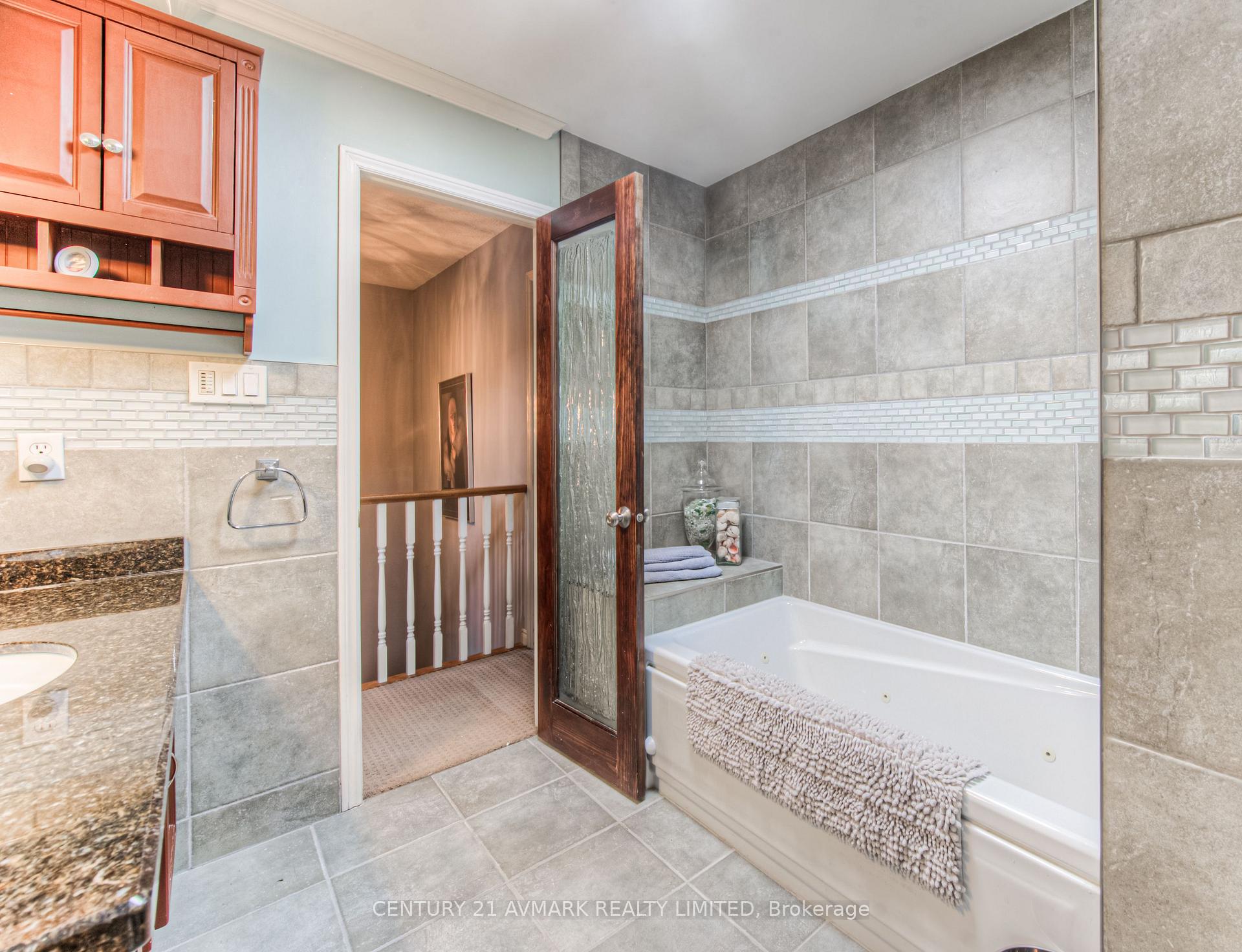 Photo 20 of Unit 4, 44 Allen Street W, Waterloo — HOMEH
