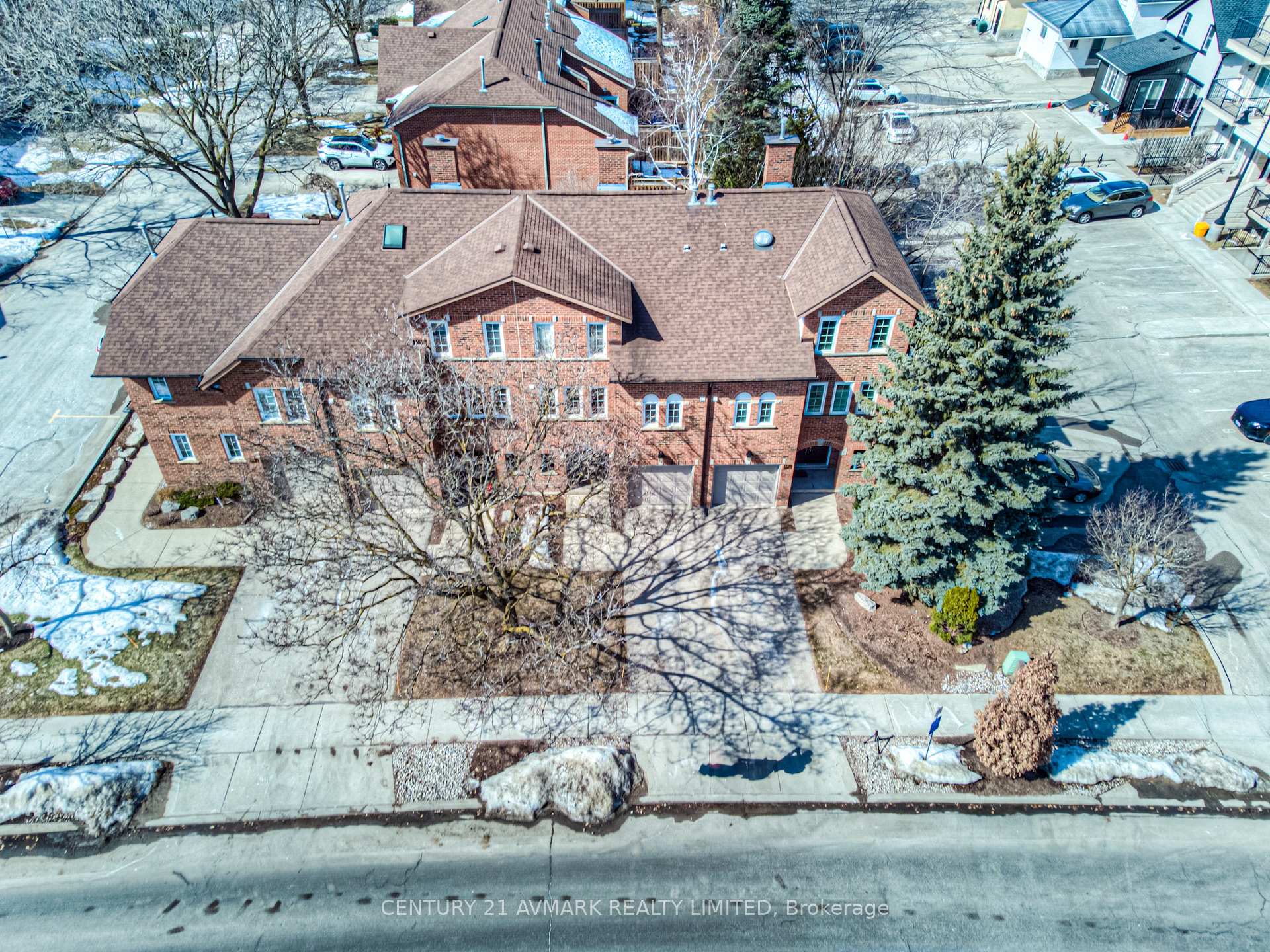Photo 31 of Unit 4, 44 Allen Street W, Waterloo — HOMEH