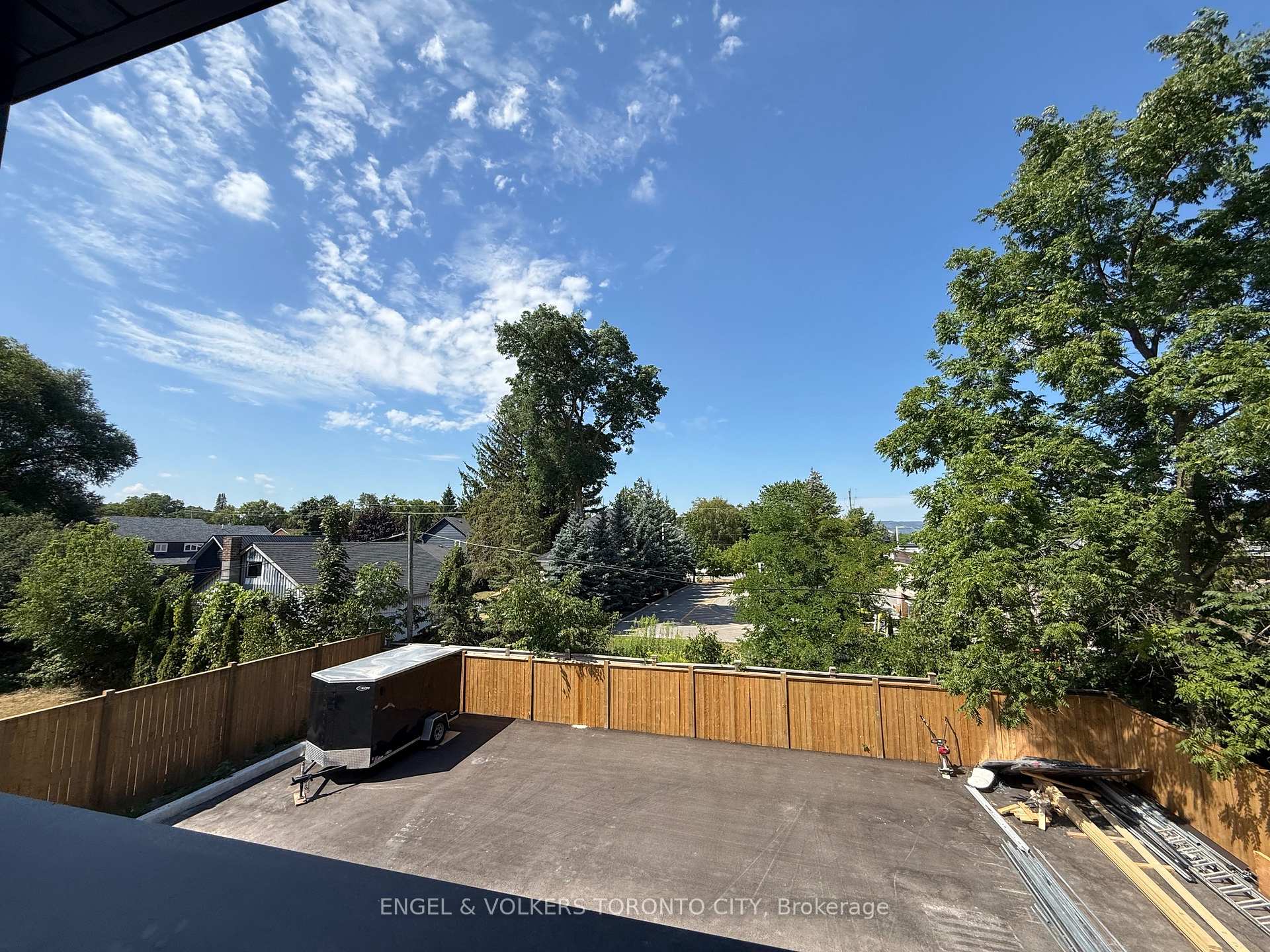 Photo 2 of 32 Oak Street, Collingwood — HOMEH