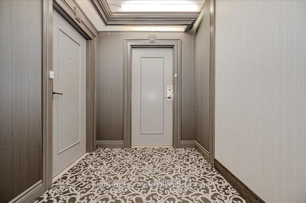 Photo 8 of Unit 109, 2075 Amherst Heights Drive, Burlington, Brant Hills — HOMEH