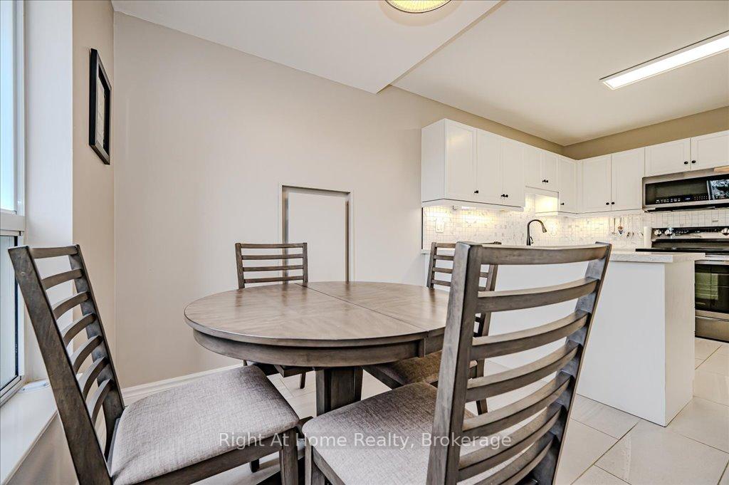 Photo 17 of Unit 109, 2075 Amherst Heights Drive, Burlington, Brant Hills — HOMEH