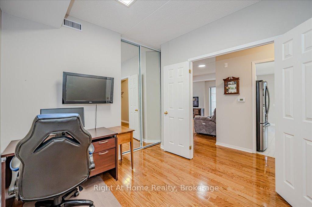 Photo 28 of Unit 109, 2075 Amherst Heights Drive, Burlington, Brant Hills — HOMEH