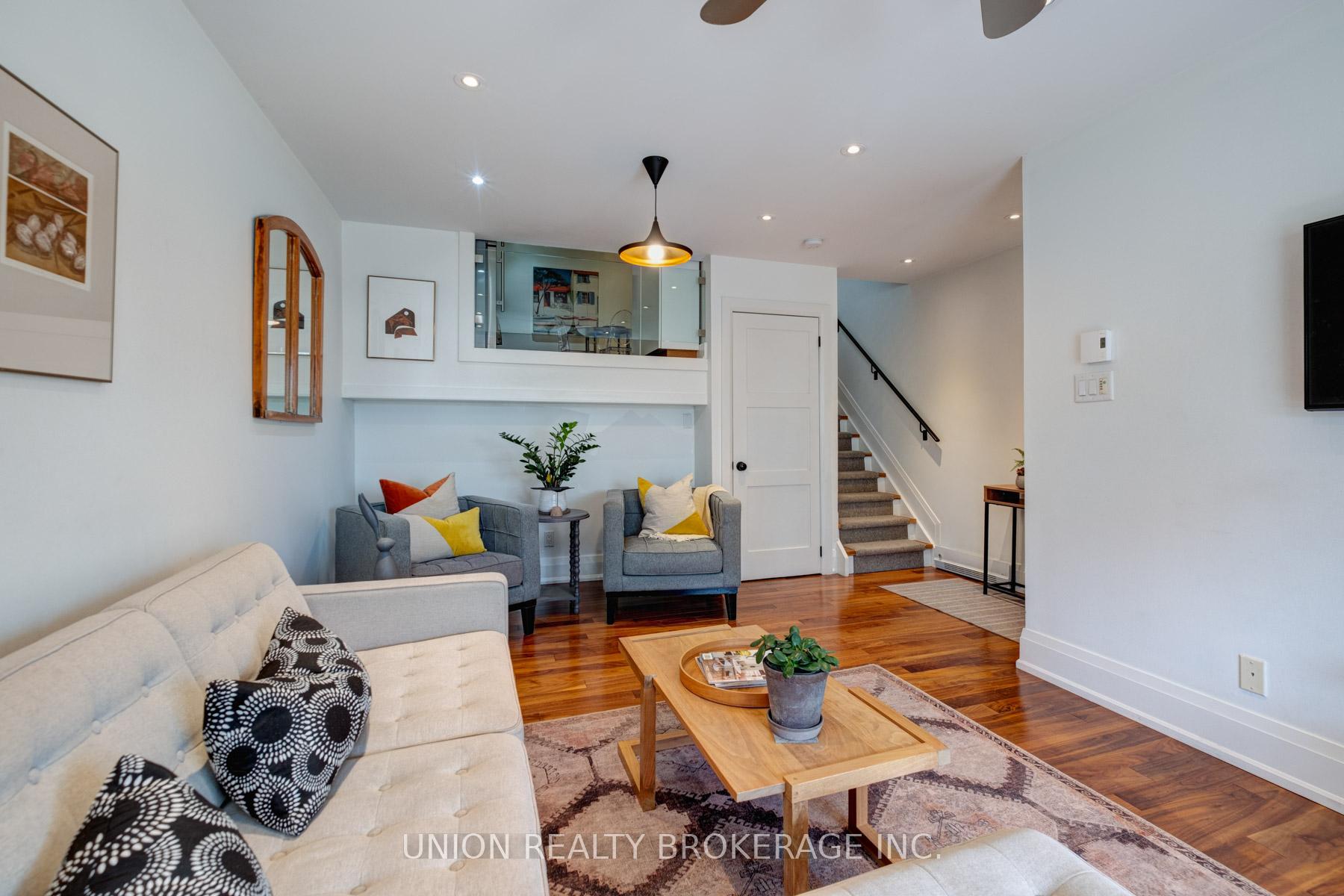 Photo 5 of Unit 4, 50 Battenberg Avenue, Toronto, Woodbine Corridor — HOMEH