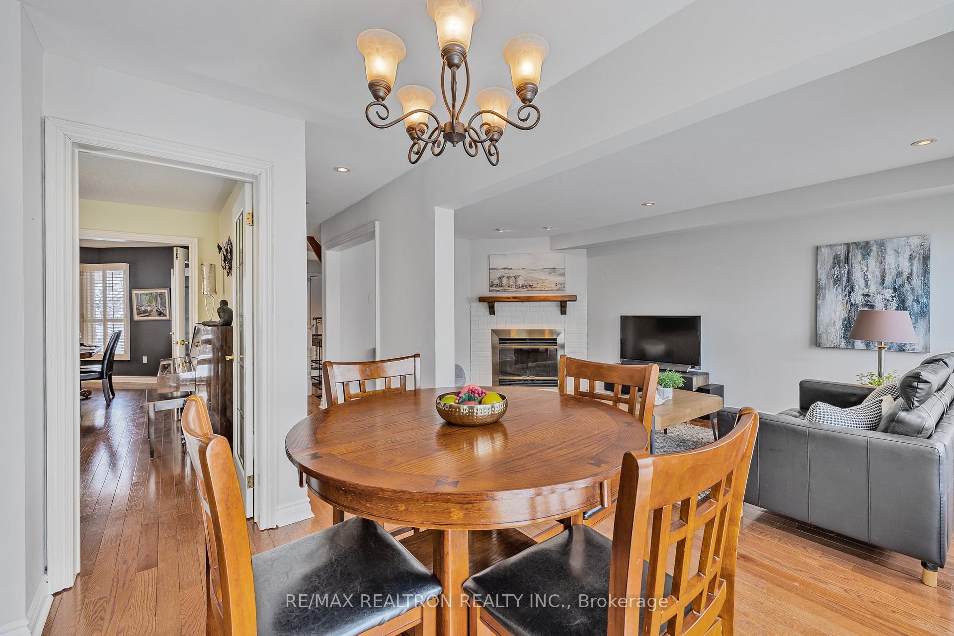 Photo 12 of 56 Beechbrooke Way, Aurora, Aurora Highlands — HOMEH