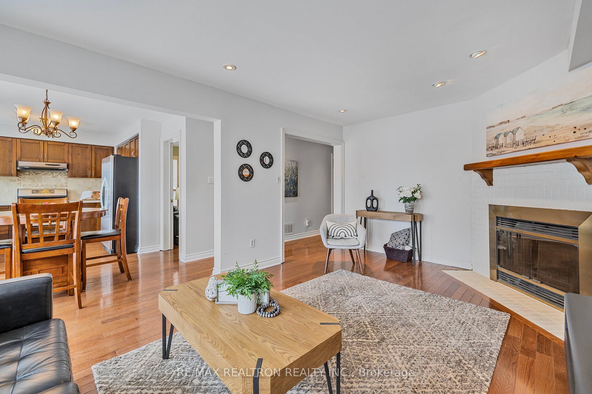Photo 14 of 56 Beechbrooke Way, Aurora, Aurora Highlands — HOMEH