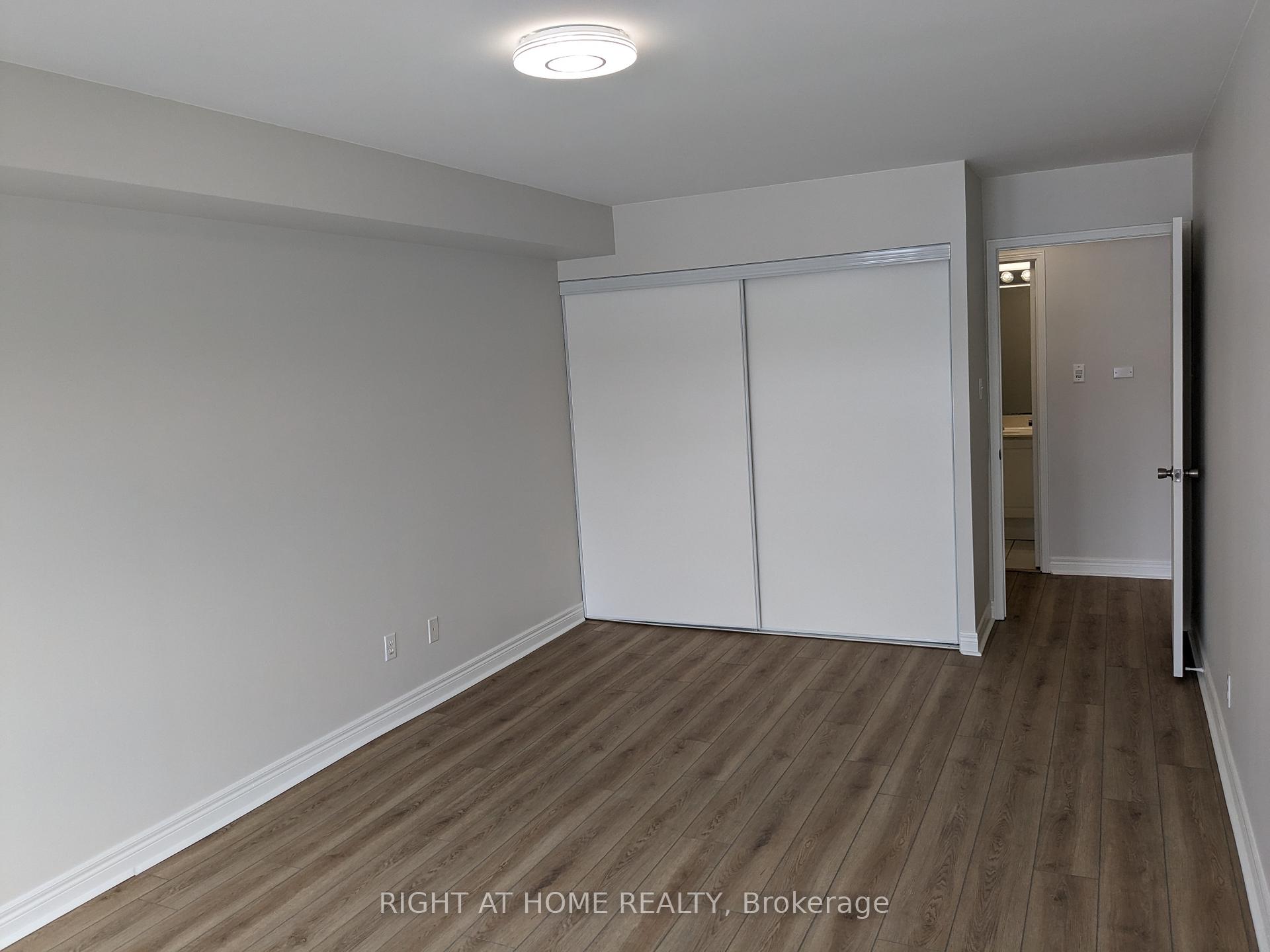 Photo 16 of Unit #206, 399 South Park Road, Markham, Commerce Valley — HOMEH