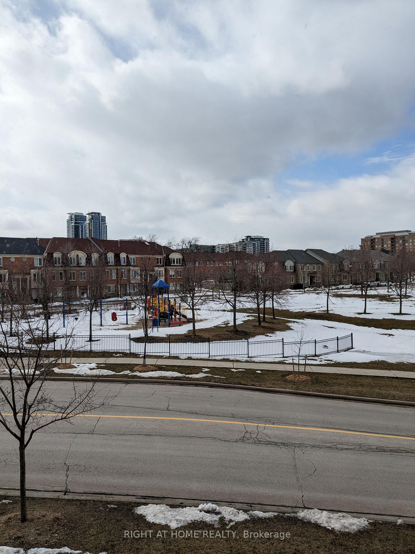 Photo 20 of Unit #206, 399 South Park Road, Markham, Commerce Valley — HOMEH