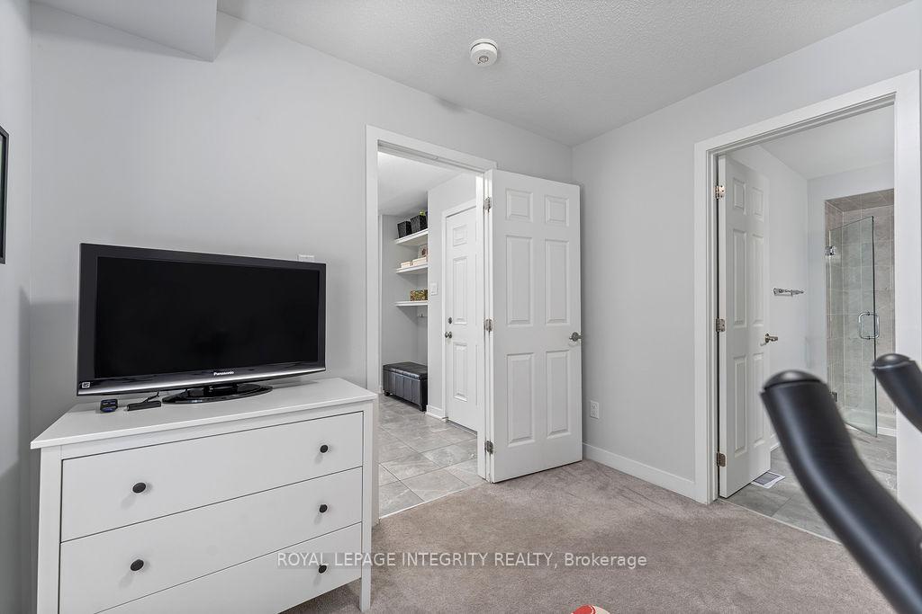 Photo 11 of 911 Nova Private, Ottawa, Barrhaven - Half Moon Bay — HOMEH