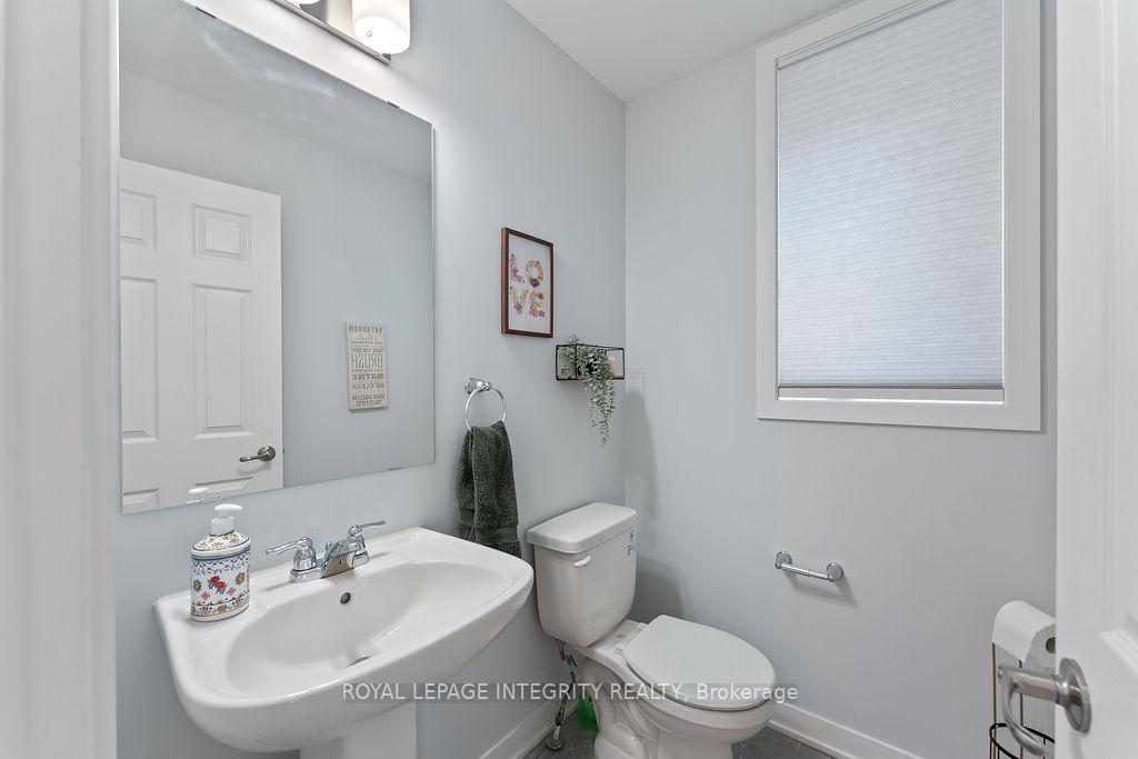Photo 23 of 911 Nova Private, Ottawa, Barrhaven - Half Moon Bay — HOMEH