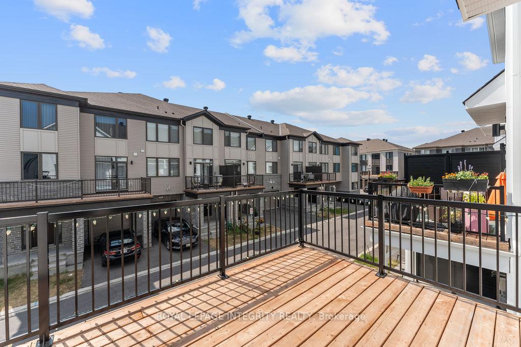Photo 29 of 911 Nova Private, Ottawa, Barrhaven - Half Moon Bay — HOMEH