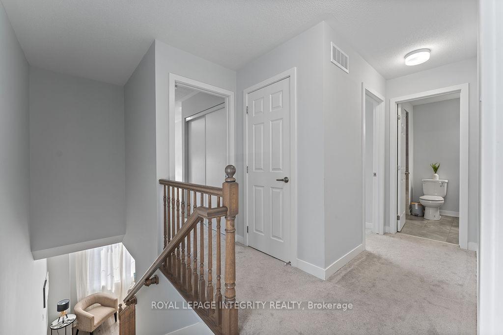 Photo 37 of 911 Nova Private, Ottawa, Barrhaven - Half Moon Bay — HOMEH