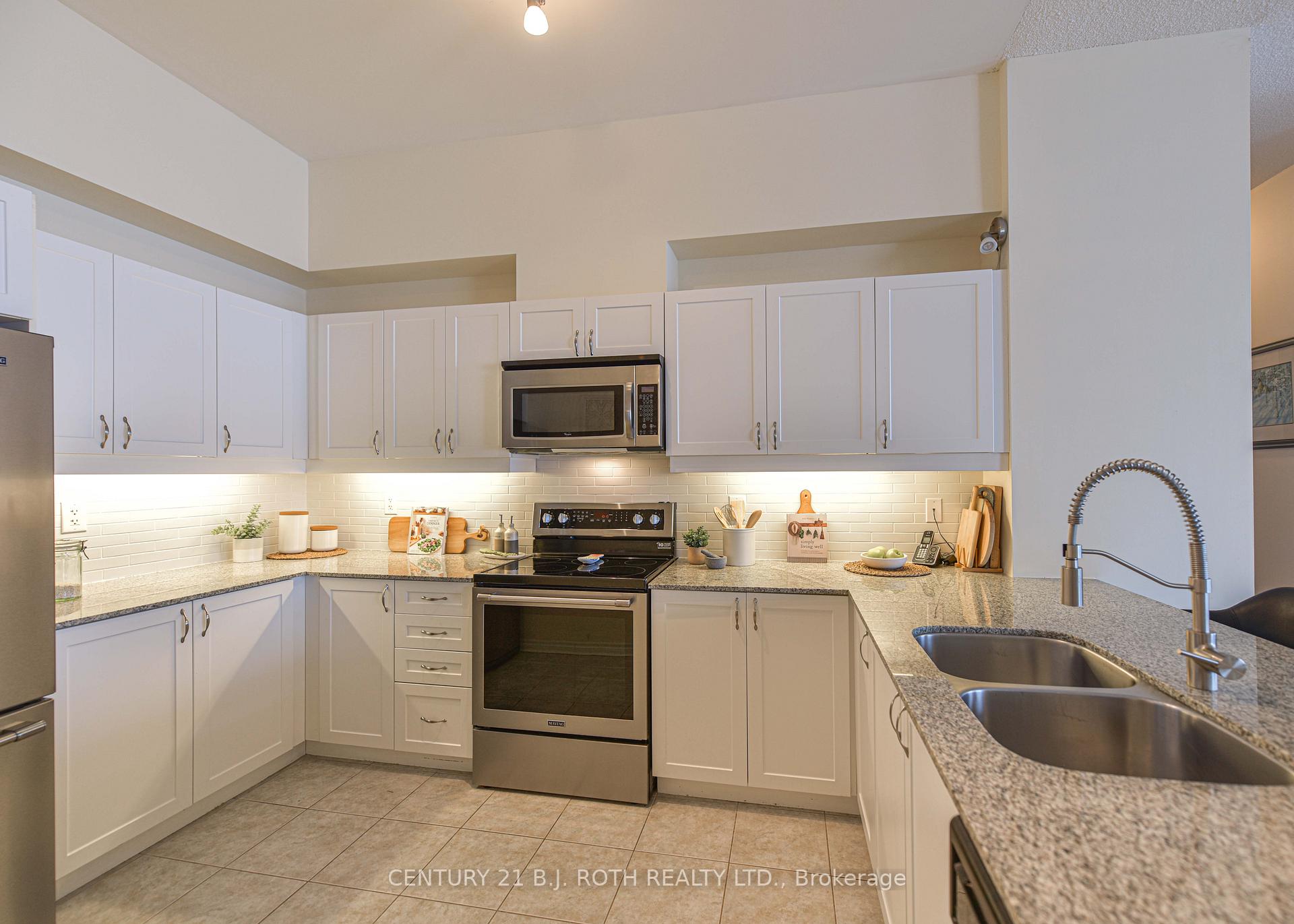 Photo 6 of Unit 804, 354 Atherley Road, Orillia — HOMEH