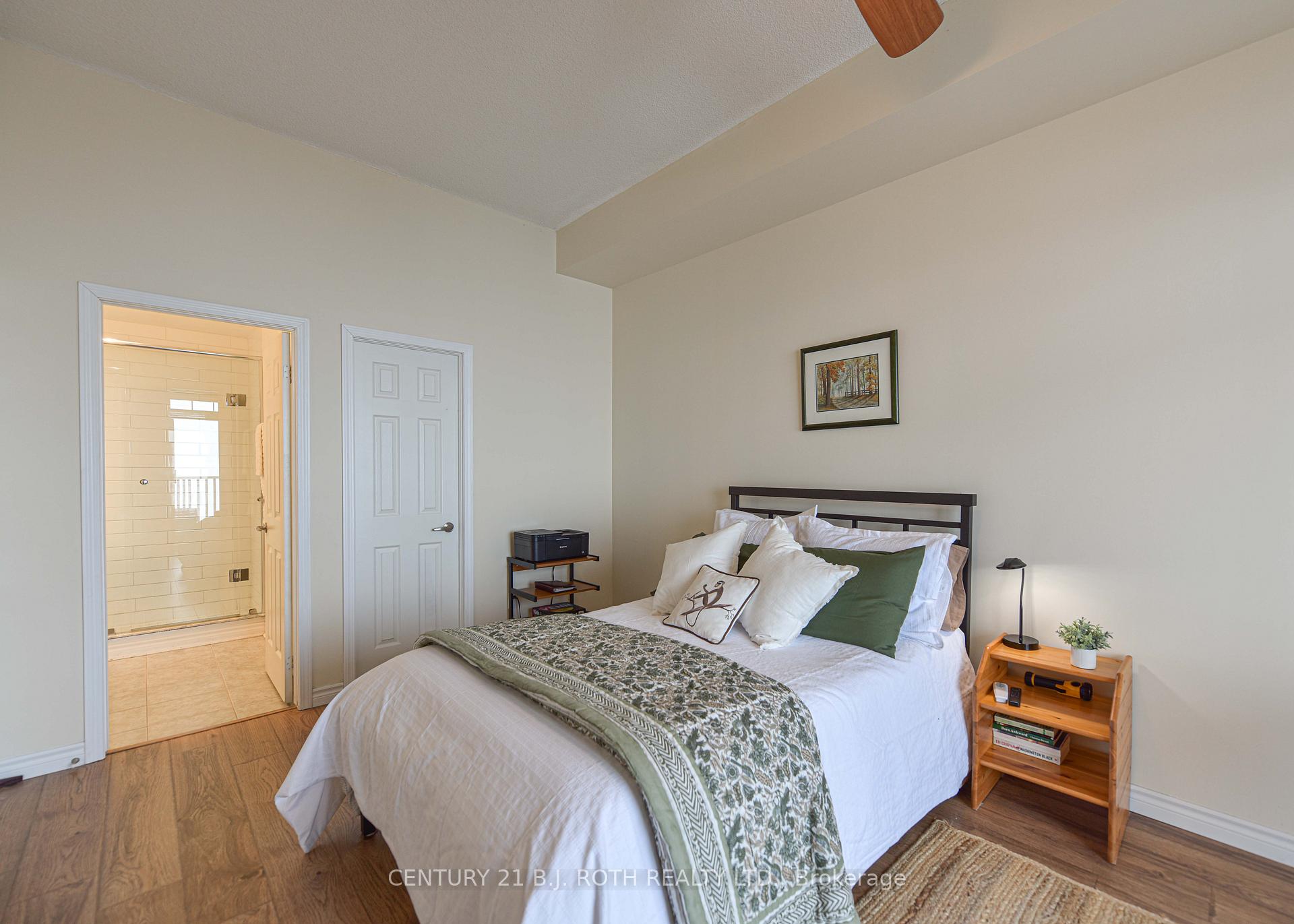 Photo 20 of Unit 804, 354 Atherley Road, Orillia — HOMEH