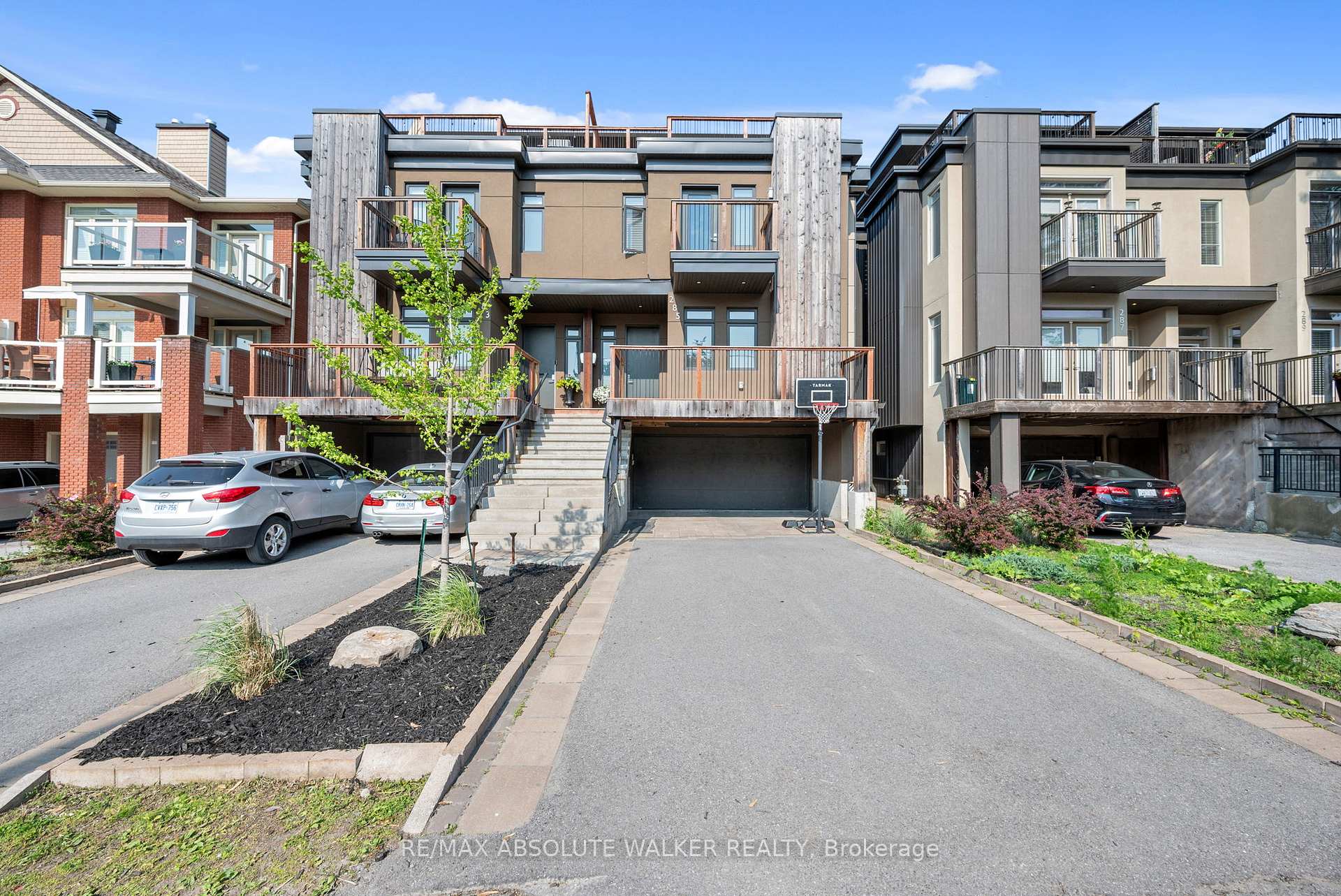 Photo 1 of 285 Kirchoffer Avenue, Ottawa, Westboro West — HOMEH