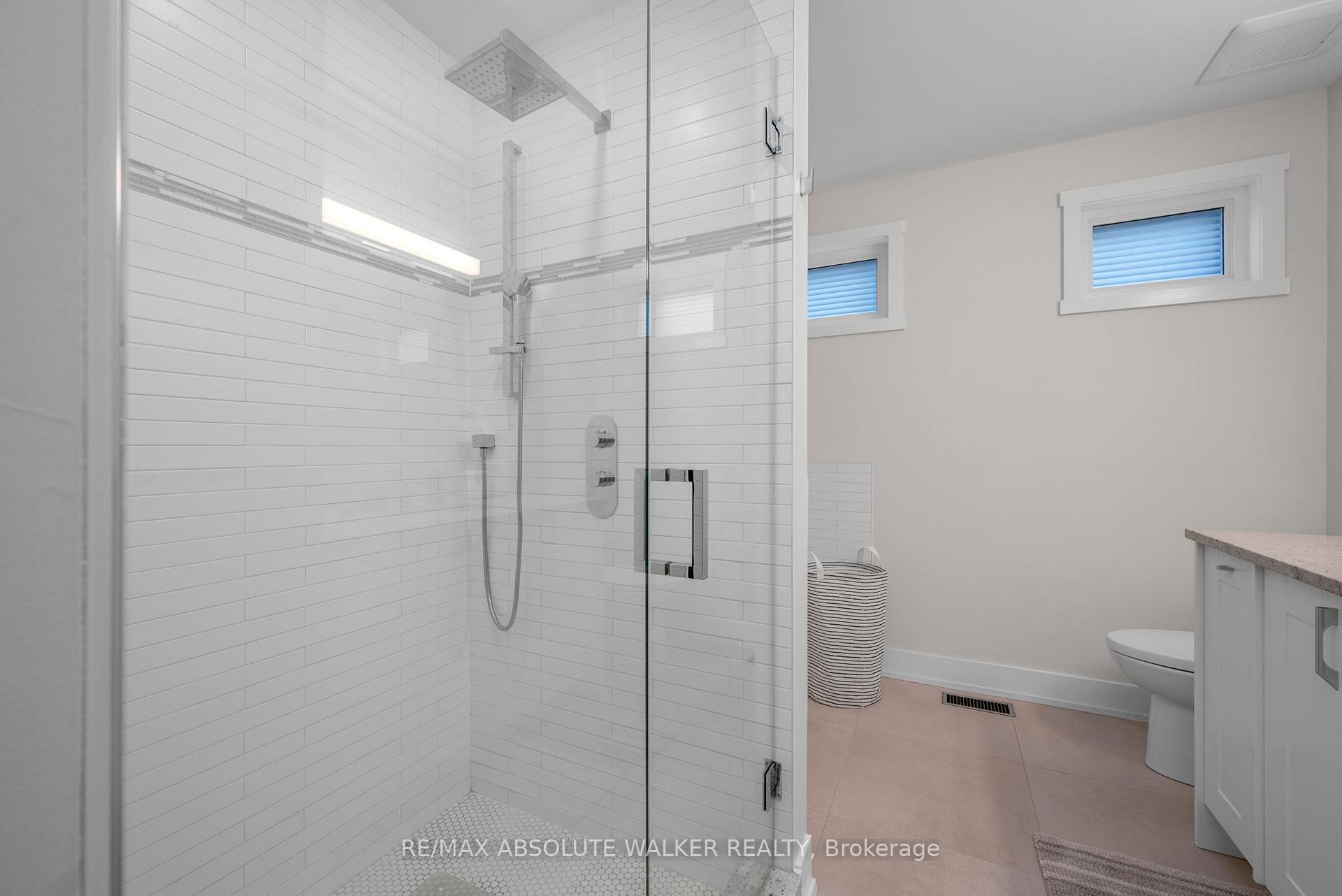 Photo 31 of 285 Kirchoffer Avenue, Ottawa, Westboro West — HOMEH