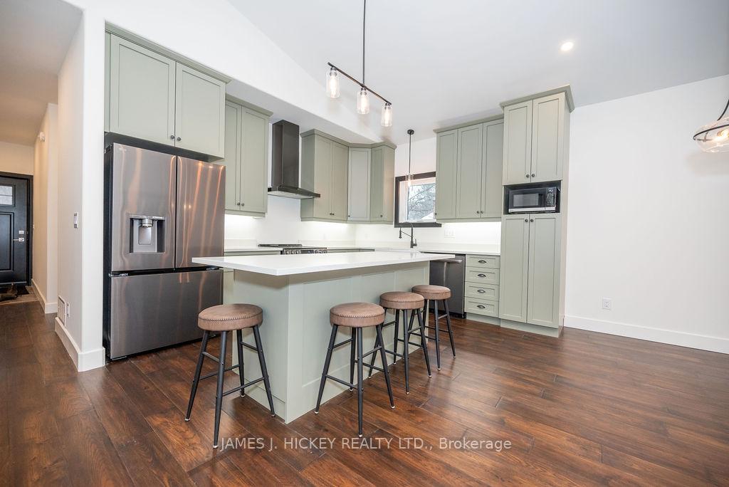 Photo 5 of 33 Hammond Court, Deep River — HOMEH