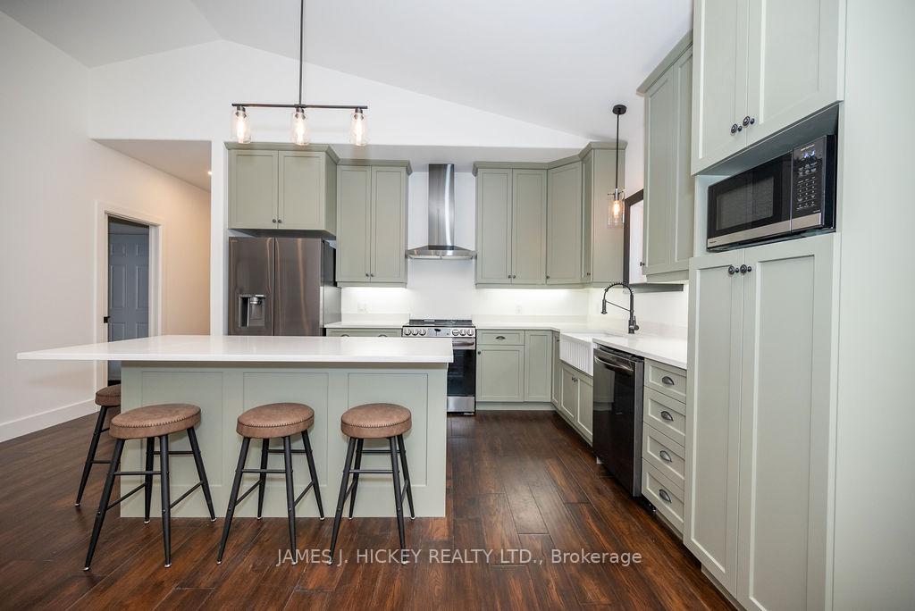 Photo 6 of 33 Hammond Court, Deep River — HOMEH