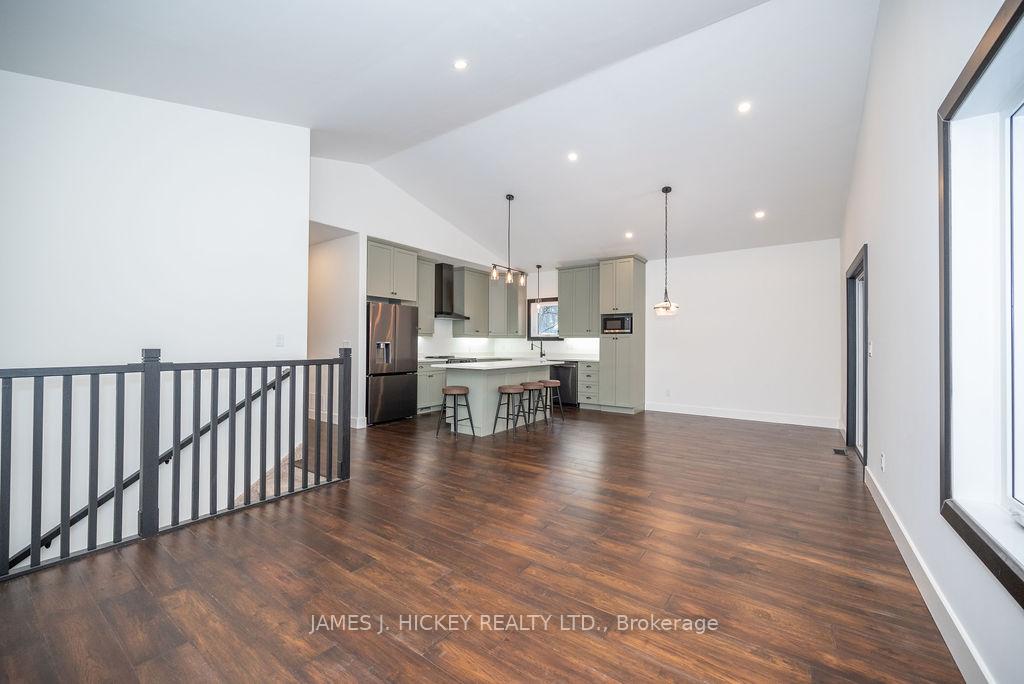 Photo 10 of 33 Hammond Court, Deep River — HOMEH