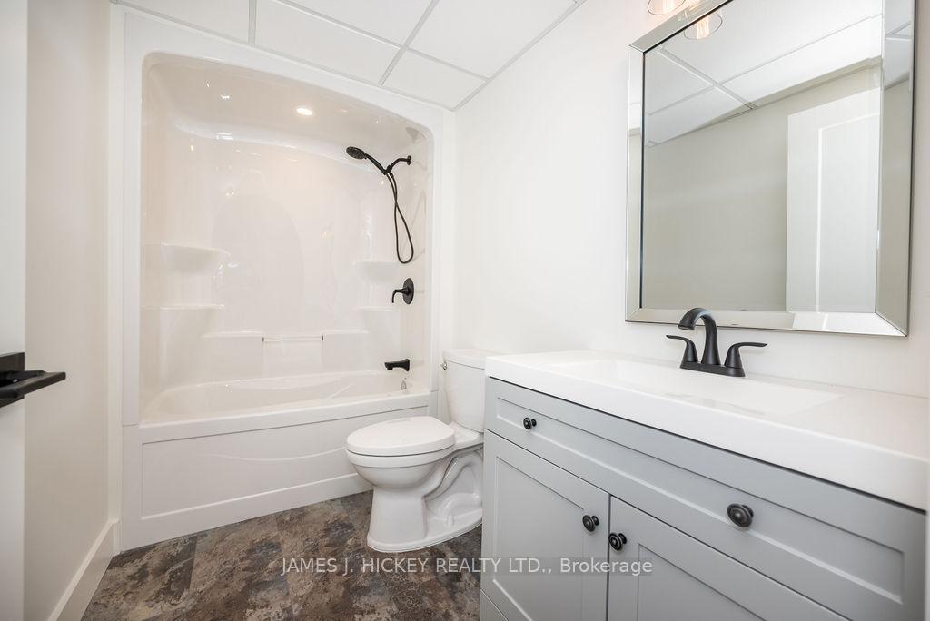 Photo 35 of 33 Hammond Court, Deep River — HOMEH