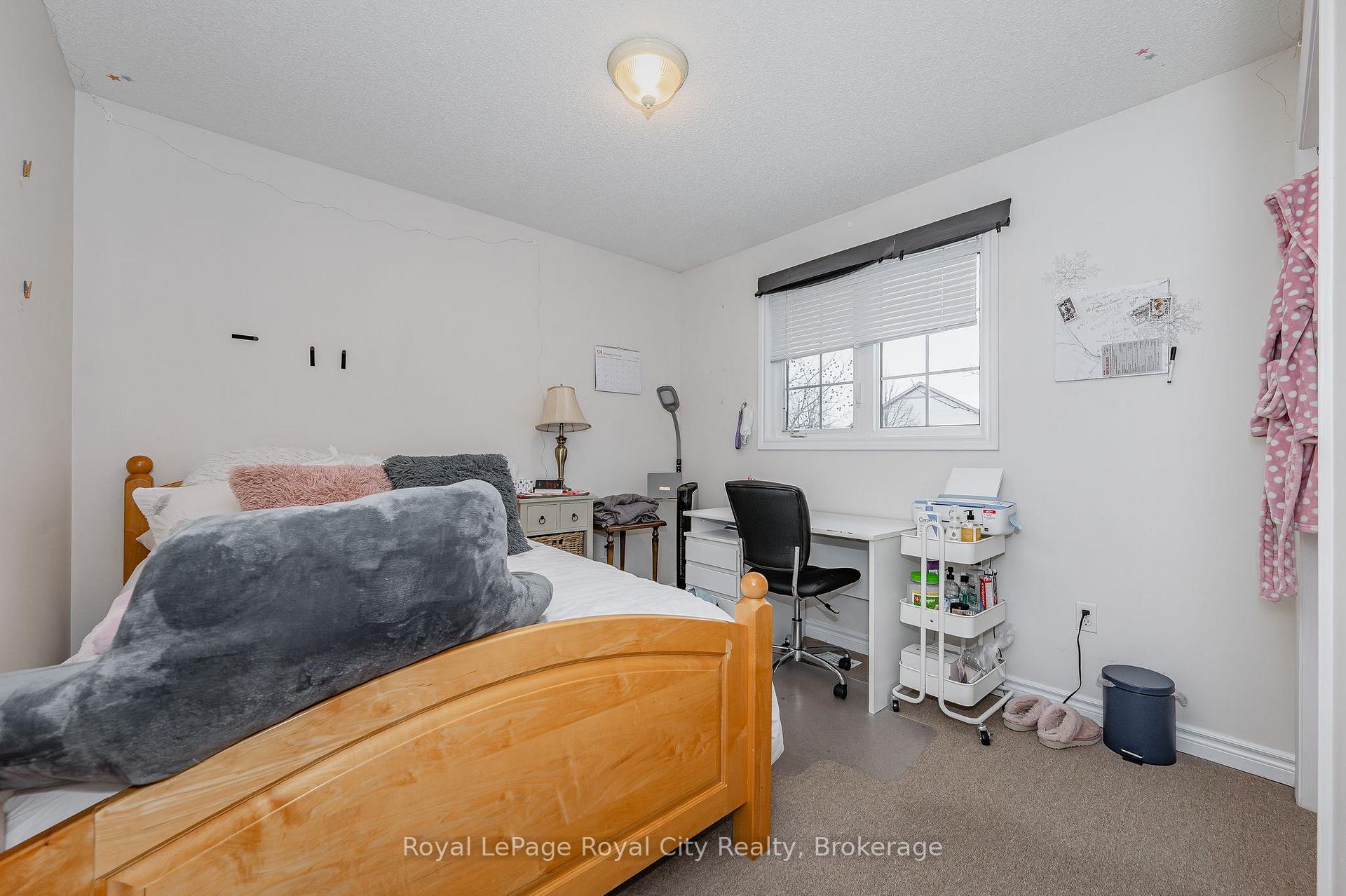 Photo 24 of Unit 17, 1417 Gordon Street, Guelph, Clairfields/Hanlon Business Park — HOMEH