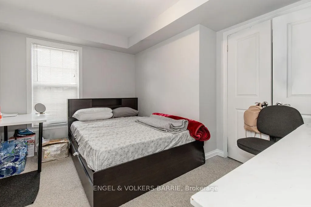 Photo 13 of Unit 6, 246 Penetanguishene Road, Barrie, Georgian Drive — HOMEH