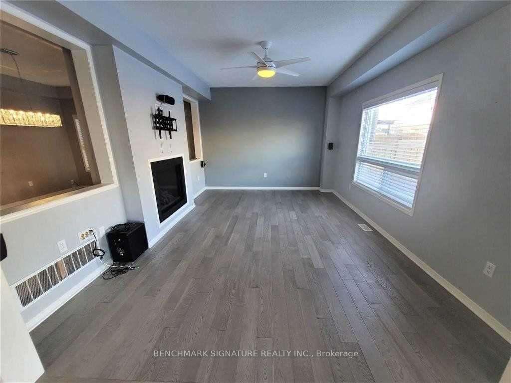 Photo 7 of 10 William Fair Drive, Clarington, Bowmanville — HOMEH